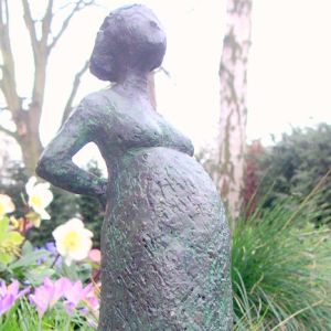 Zwanger vrouwtje, brons